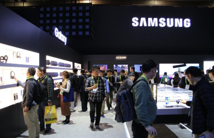 Samsung presenta avances en salud conectada y gestión energética en CES 2025